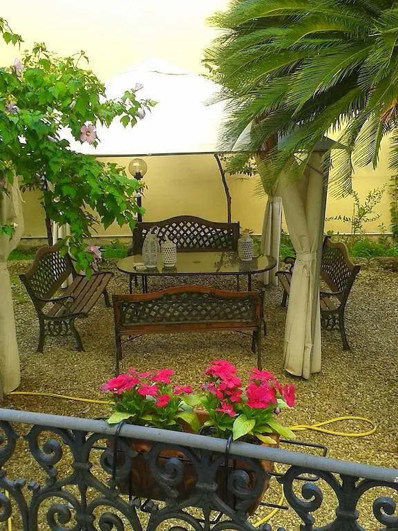 Bed & Breakfast Giardino Della Melagrana Bed and Breakfast Firenze